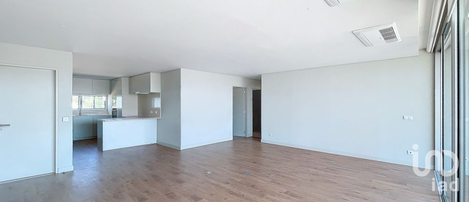 Apartamento T3 em Oeiras e São Julião da Barra, Paço de Arcos e Caxias de 138 m²