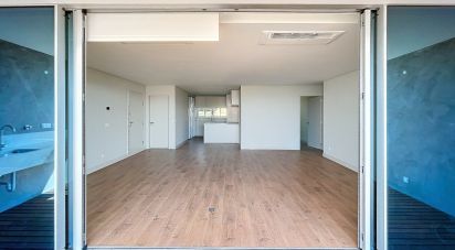 Apartment T3 in Oeiras e São Julião da Barra, Paço de Arcos e Caxias of 138 m²