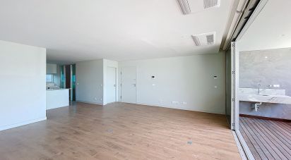 Apartment T3 in Oeiras e São Julião da Barra, Paço de Arcos e Caxias of 132 m²