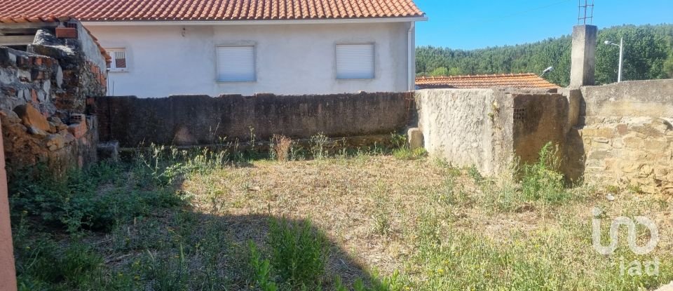 Gîte T2 à Vila Facaia de 840 m²