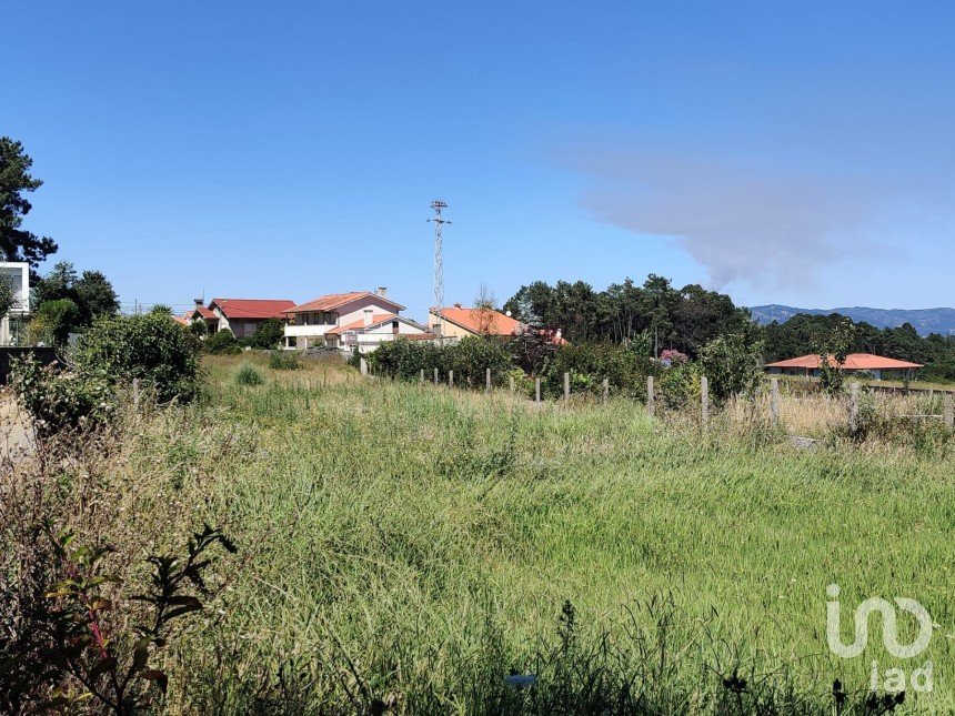 Terreno em Esposende, Marinhas e Gandra de 1 555 m²