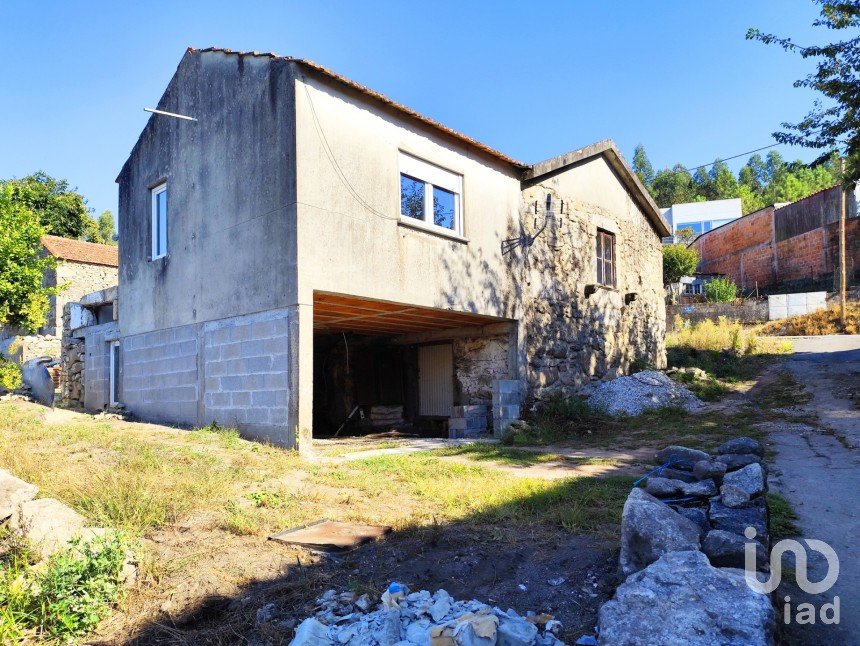 Casa T3 em Durrães E Tregosa de 110 m²