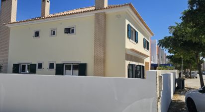 Casa / Villa T6 em Pinhal Novo de 250 m²