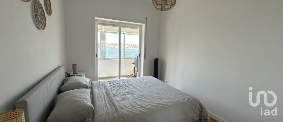 Apartamento T2 em Almada, Cova da Piedade, Pragal e Cacilhas de 66 m²