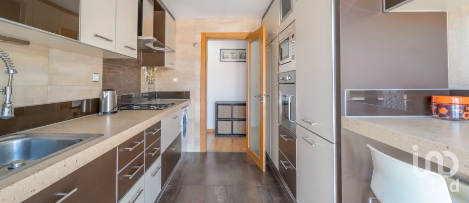 Apartamento T1 em Queluz e Belas de 66 m²