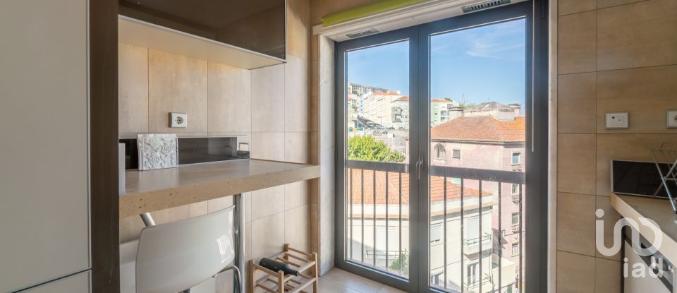 Apartment T1 in Queluz e Belas of 66 m²