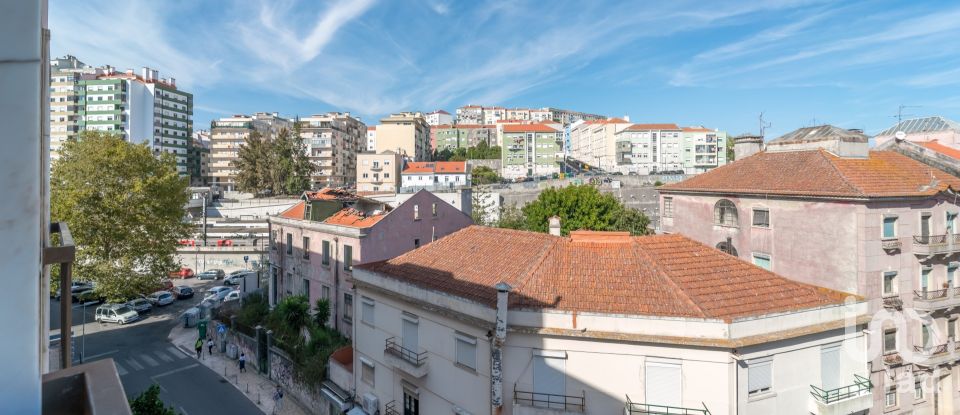 Apartamento T1 em Queluz e Belas de 66 m²