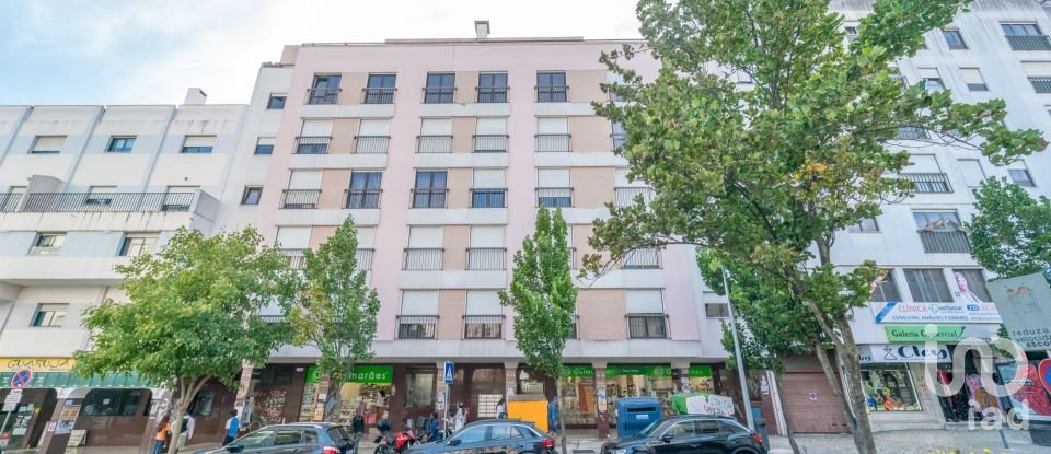 Appartement T1 à Queluz e Belas de 66 m²