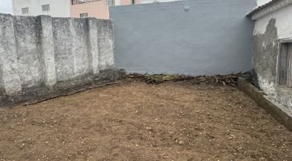 Casa T2 em A dos Cunhados e Maceira de 85 m²