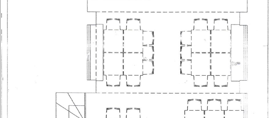 Loja / Estabelecimento Comercial em Campo de Ourique de 168 m²