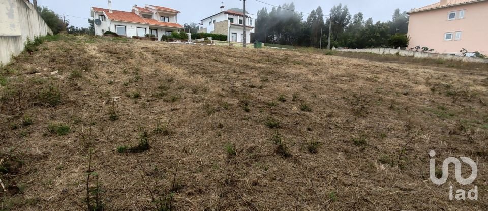 Terrain à Figueiró dos Vinhos e Bairradas de 704 m²