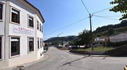 Loja / Estabelecimento Comercial em São Miguel, Santa Eufémia e Rabaçal de 88 m²