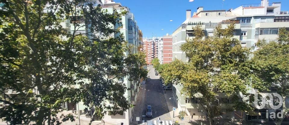 Appartement T3 à São Domingos De Benfica de 98 m²