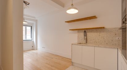 Apartment T2 in Campo de Ourique of 62 m²