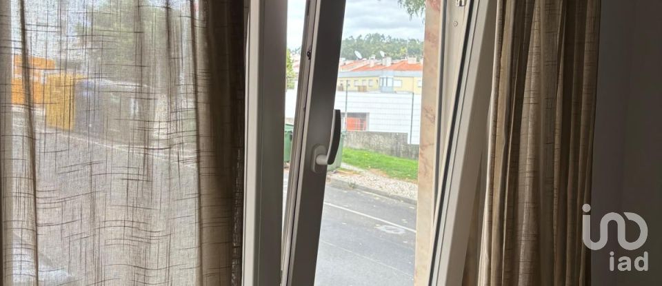 Appartement T1 à Queluz e Belas de 64 m²