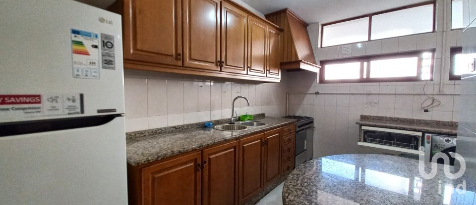 Apartamento T3 em Arcozelo de 130 m²