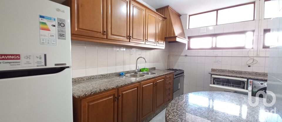 Apartamento T3 em Arcozelo de 130 m²