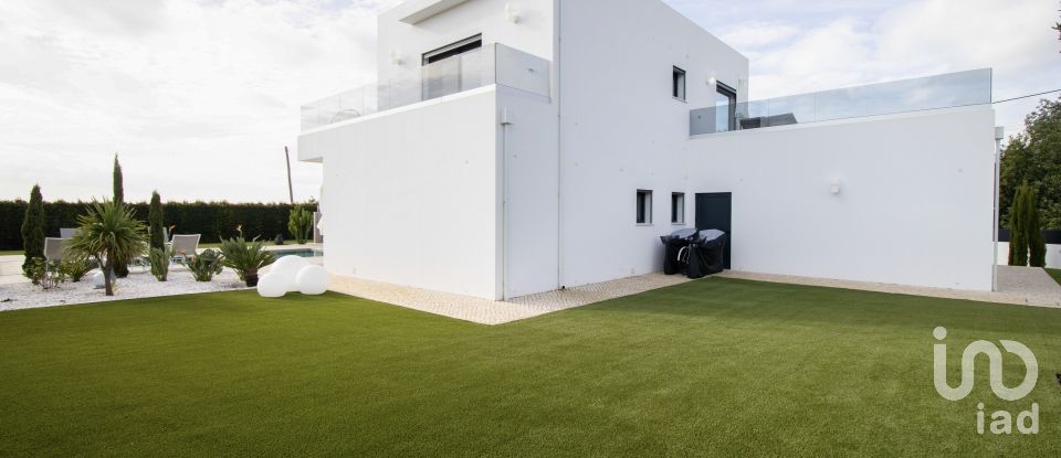 Casa / Villa T3 em Altura de 329 m²