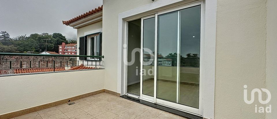 Apartamento T2 em Camacha de 80 m²