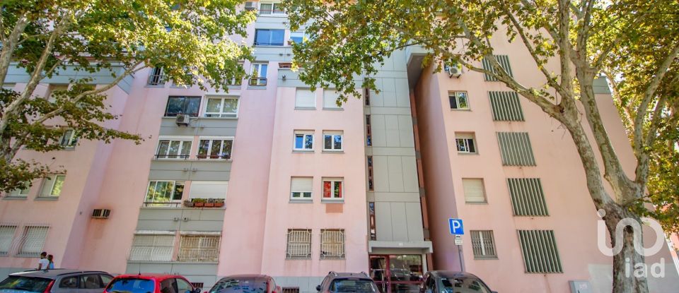 Block of flats T3 in Lumiar of 96 m²