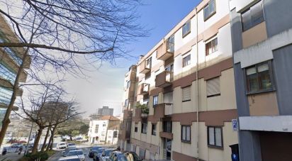 Apartamento T2 em Lordelo Do Ouro E Massarelos de 85 m²