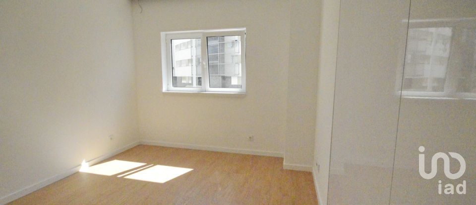 Appartement T3 à Alfragide de 180 m²