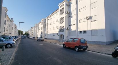 Block of flats T3 in Sé e São Lourenço of 90 m²