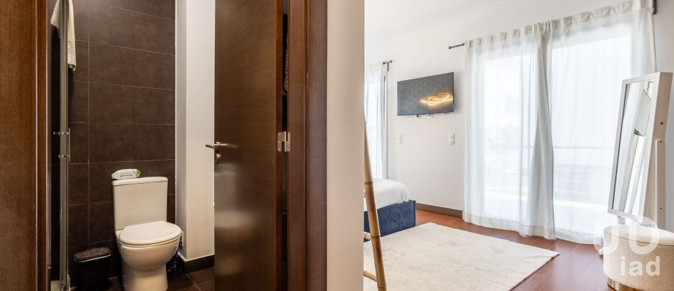 Apartment T3 in Caldas da Rainha - Nossa Senhora do Pópulo, Coto e São Gregório of 149 m²