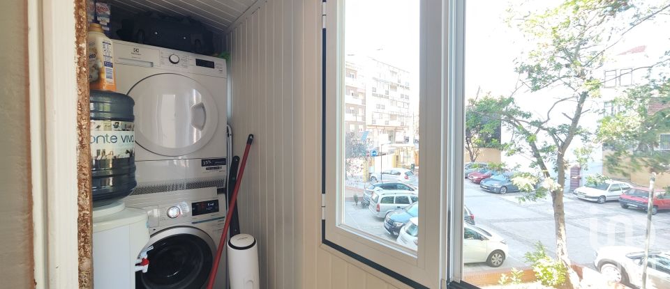 Apartamento T2 em Alcântara de 176 m²