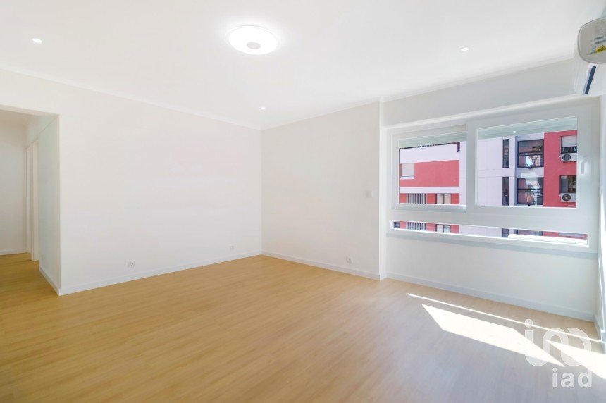 Block of flats T3 in Lumiar of 96 m²