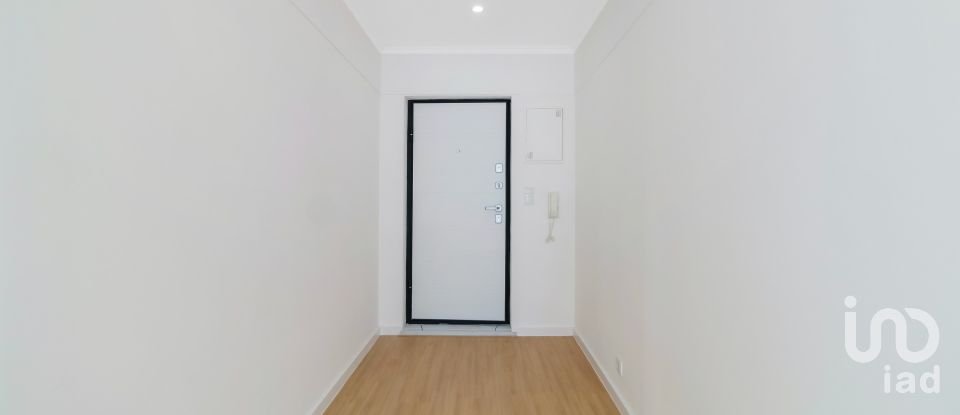 Prédio T3 em Lumiar de 96 m²