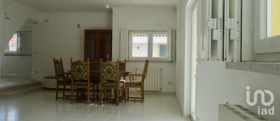 House T5 in Constância of 298 m²