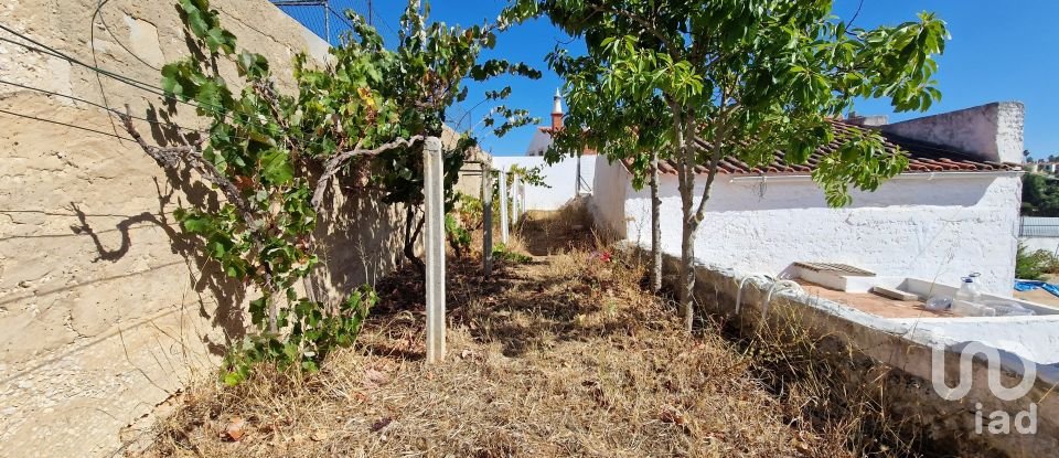 Maison de campagne T4 à Estômbar e Parchal de 70 m²