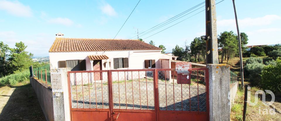 Casa de aldeia T3 em Serra e Junceira de 57 m²