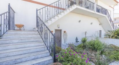 Casa / Villa T5 em Arruda dos Vinhos de 180 m²