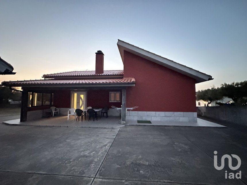 Casa / Villa T3 em Açores e Velosa de 192 m²