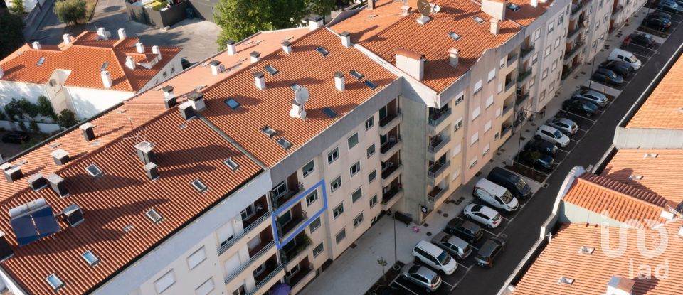 Bâtiment T3 à Lousã e Vilarinho de 150 m²