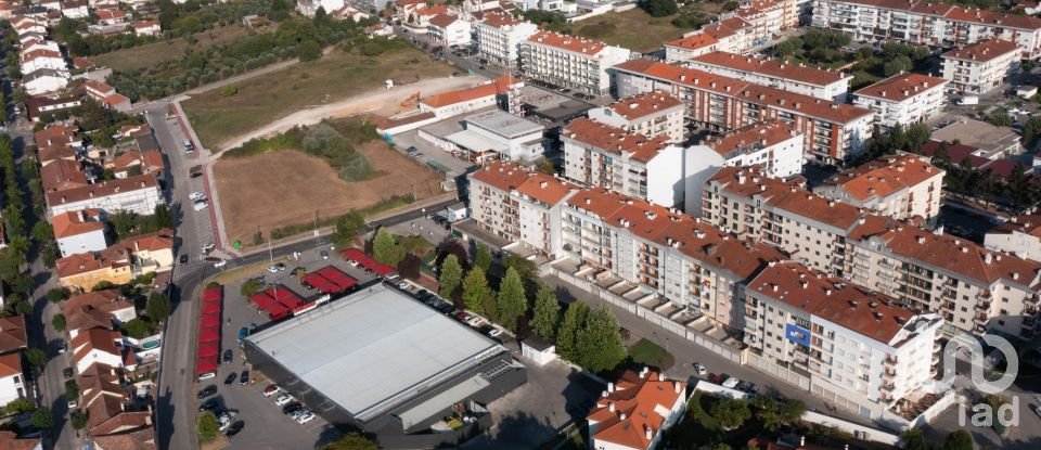 Bâtiment T3 à Lousã e Vilarinho de 150 m²