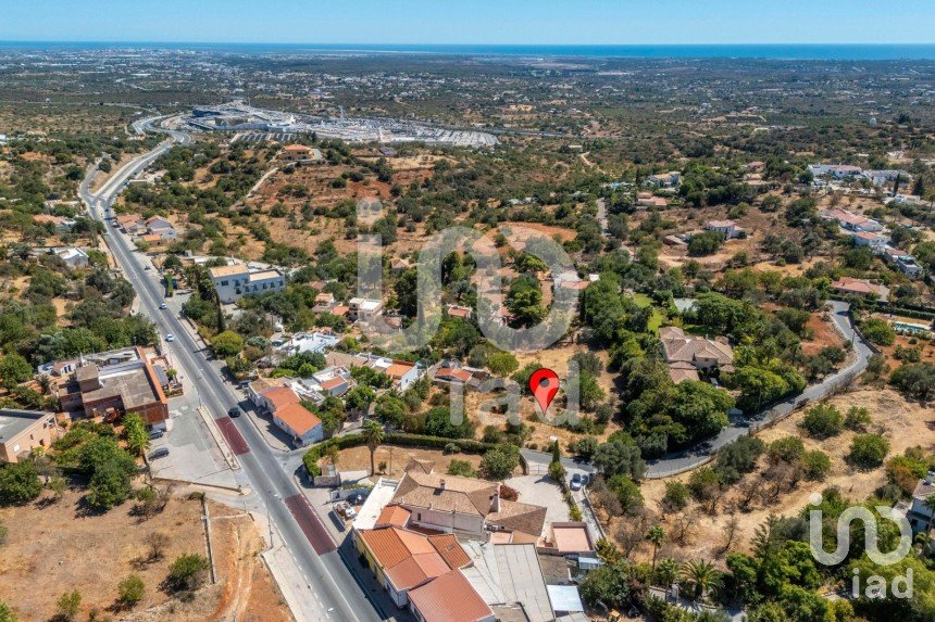 Terrain à Loulé (São Clemente) de 888 m²