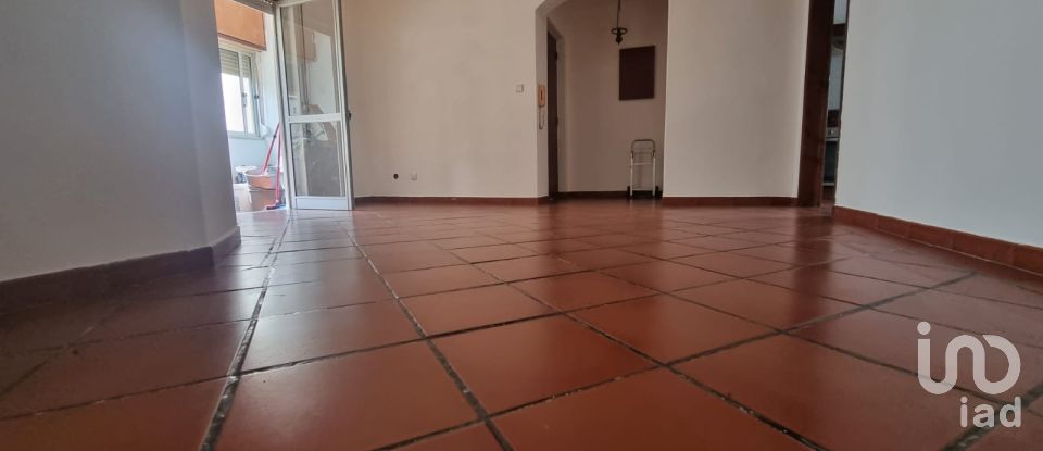 Prédio T3 em Sé e São Lourenço de 90 m²