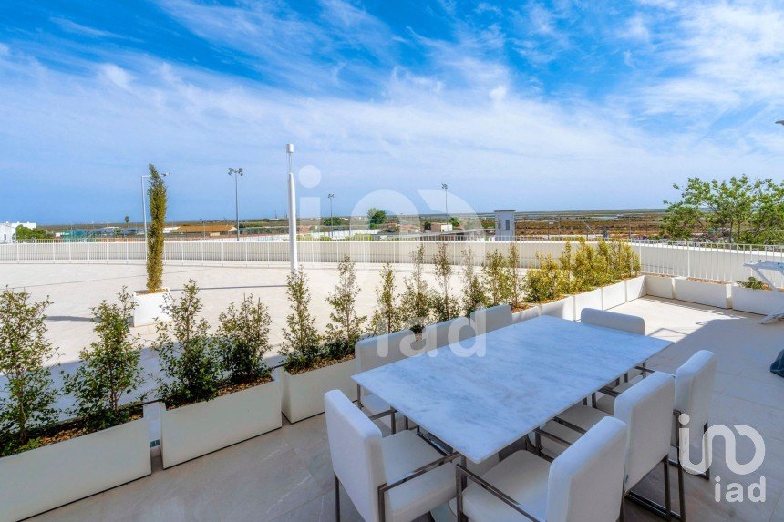 Apartment T5 in Faro (Sé e São Pedro) of 264 m²