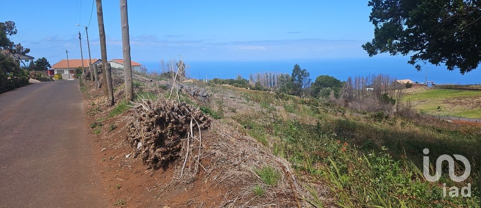 Land in Achadas da Cruz of 3,270 m²