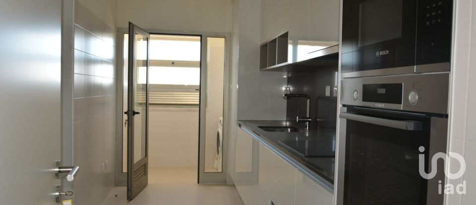 Appartement T2 à Lumiar de 102 m²