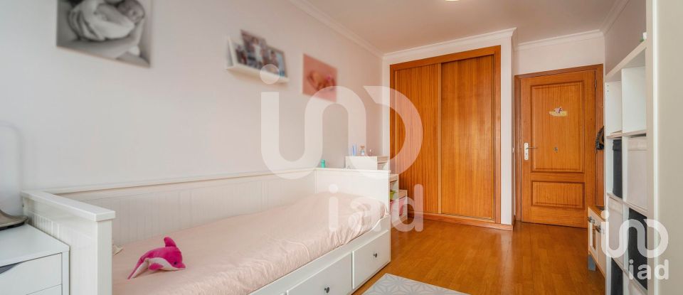 Appartement T3 à Faro (Sé e São Pedro) de 136 m²