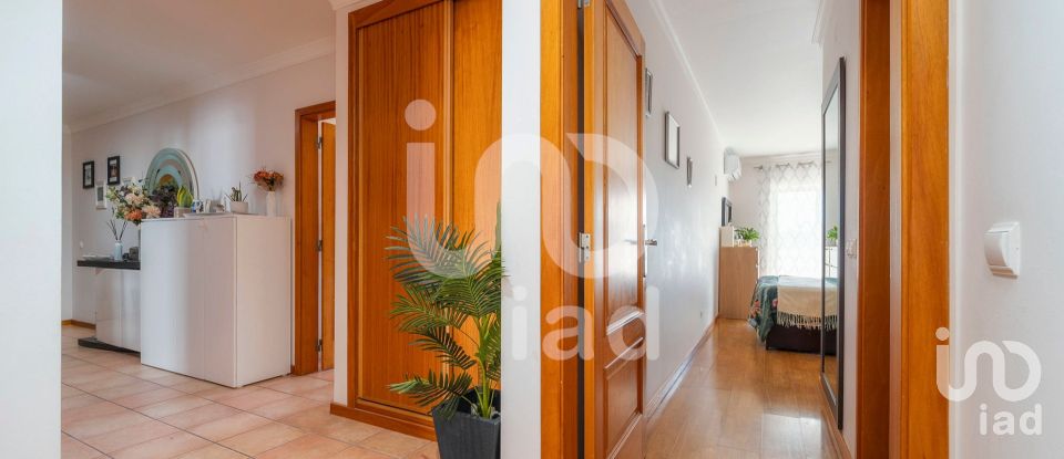 Appartement T3 à Faro (Sé e São Pedro) de 136 m²