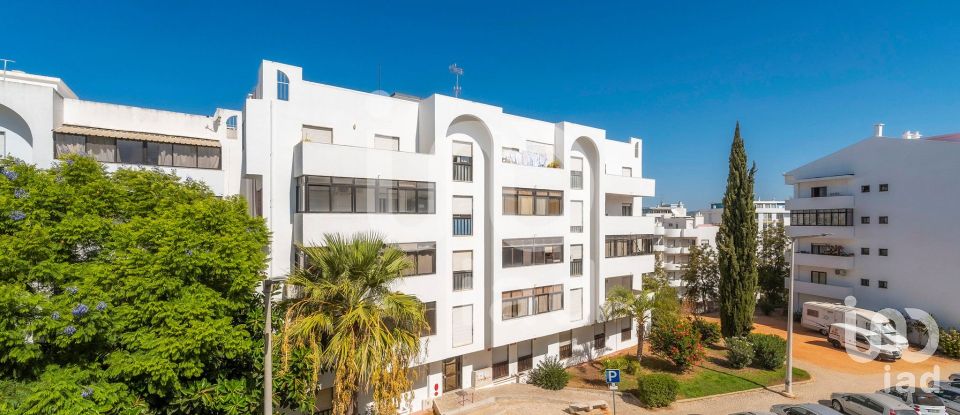 Apartment T3 in Faro (Sé e São Pedro) of 136 m²