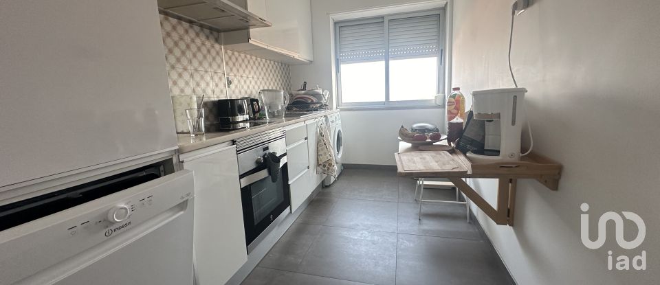 Apartamento T2 em Almada, Cova da Piedade, Pragal e Cacilhas de 66 m²