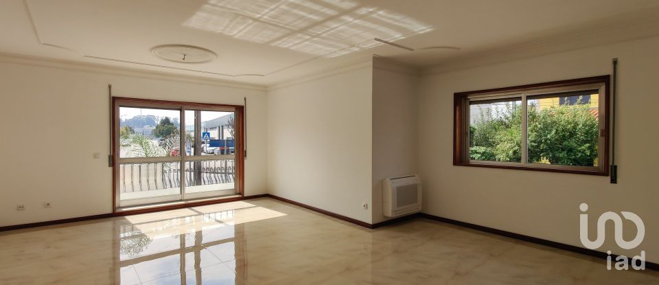 Casa / Villa T3 em Alfena de 340 m²