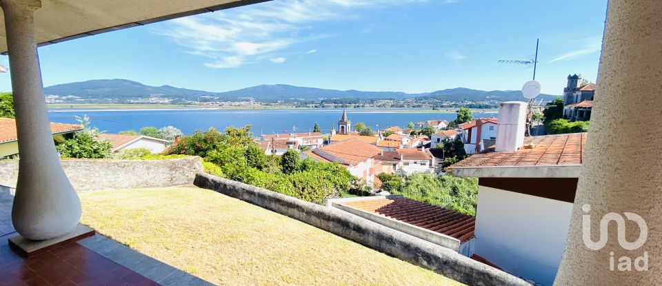 Village house T6 in Seixas of 545 m²