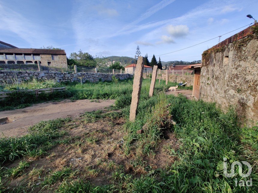 Terreno em Palmeira de Faro e Curvos de 632 m²